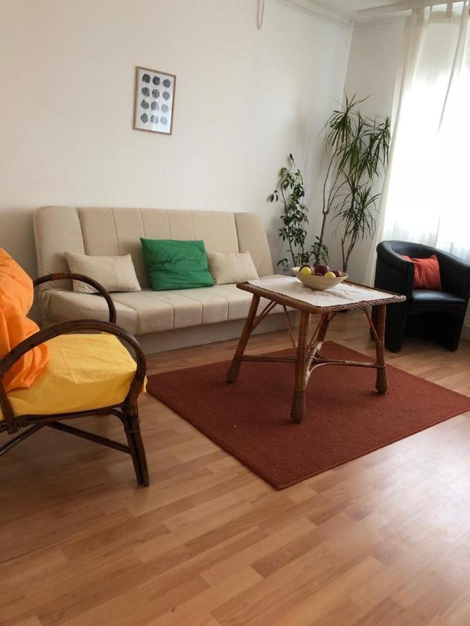 Sunshine Apartment Pancevo Exterior photo